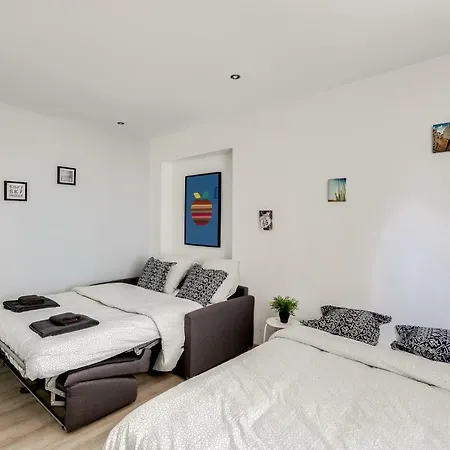 132 Brancion Apartment Paris