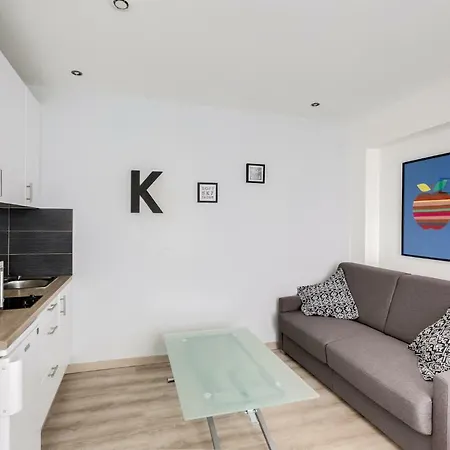 132 Brancion Apartment Paris